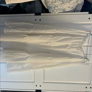 Women’s white maxi skirt